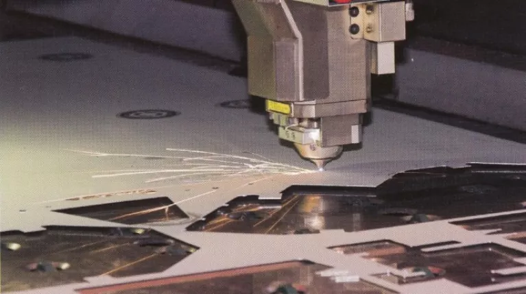 Nowy laser - nowe usługi cięcia laserowego