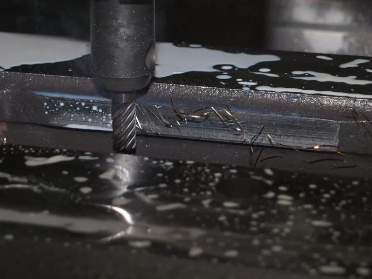 Zalety frezowania CNC